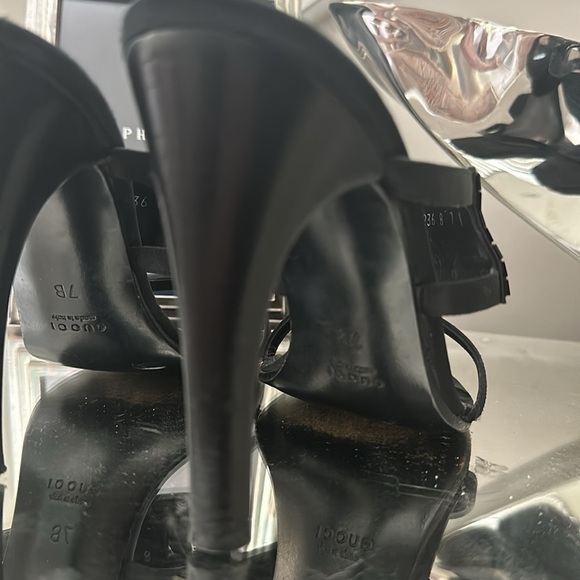 GUCCI EMBELLISHED HEELS - Picture 3 of 5